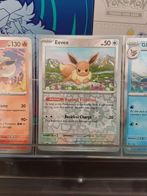 Pokemon cards Eevee, Flareon and Glaceon from Prismatic set like new