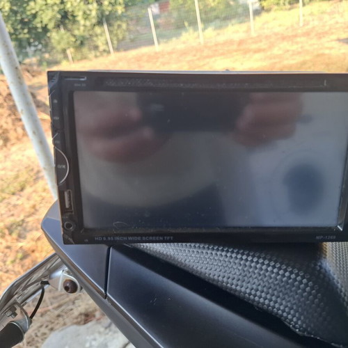 Car screen