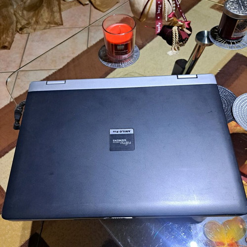 Fujitsu Siemens Amilo Pro 15.4" used laptop with charger and battery