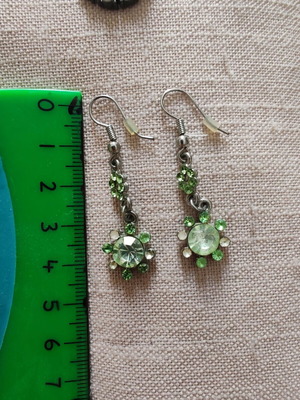 Fo Bijou earrings used, missing rhinestones