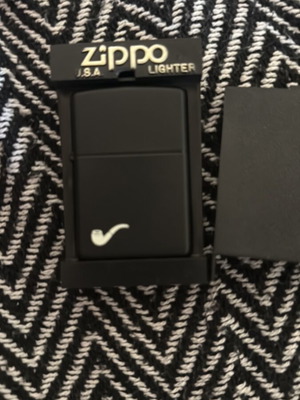 Zippo Black Pipe Lighter new