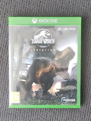 Jurassic World Evolution Xbox One употребяван