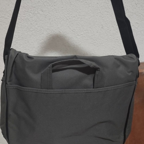 Messenger bag with lining and multiple pockets, grey-black, 43x38 cm