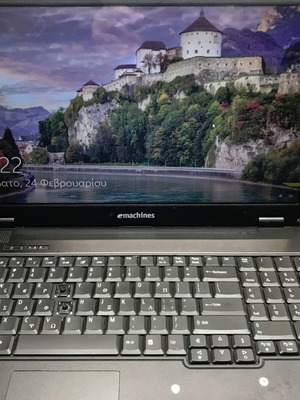 Acer eMachines E728 Laptop (4Gb, 120Gb SSD, Intel Core 2 Duo, 15.6")