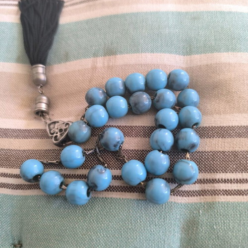 Turquoise Haolite Worry Beads like new with 24+1 beads and metal element