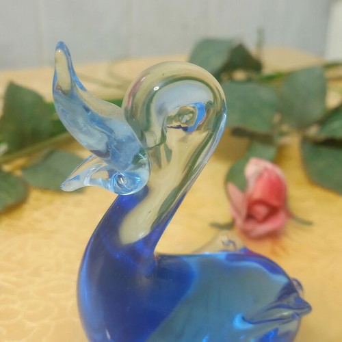 Decorative blue and white crystal duck like new