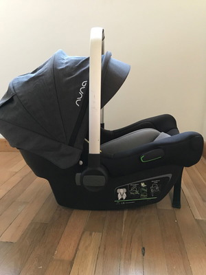 Nuna Pipa Next car seat like new