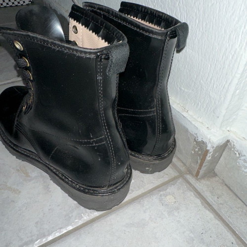 Feng shoe patent leather boots used, size 37, black