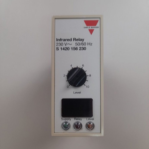 Ενισχυτής φωτοκυττάρων Carlo Gavazzi S 1420 156 230 σαν καινούργιο με βάση για ράγα