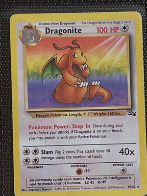 Dragonite Fossil Pokémon Card vintage, like new
