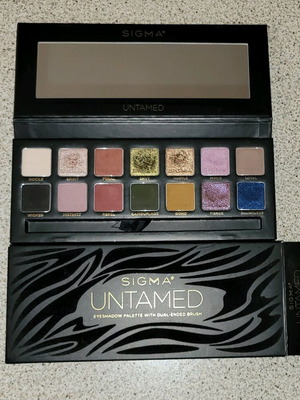 Sigma Untamed Eyeshadow Palette used