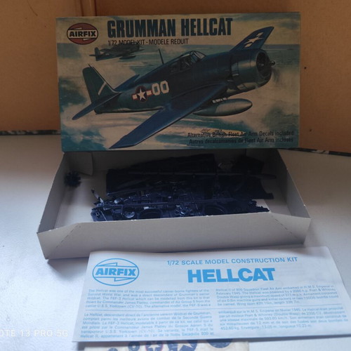 Airfix Grumman Hellcat model kit 1/72 scale