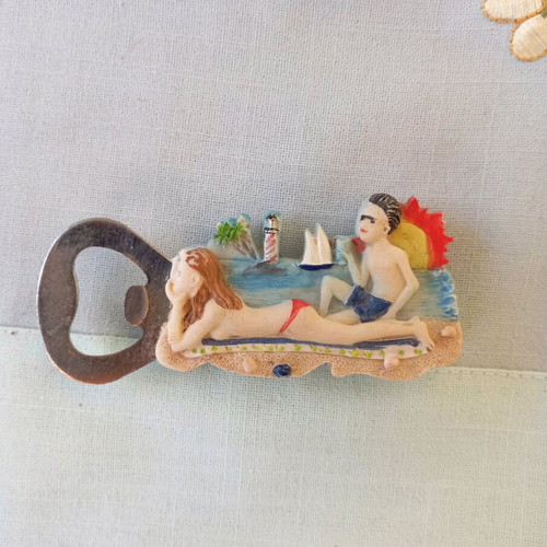Magnet Bottle Opener with sea and little people design