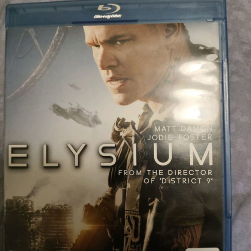 Elysium Blu-ray like new, action with subtitles