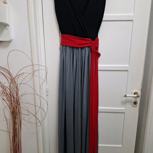 Long dress new with red belt, size M/L, black and gray
