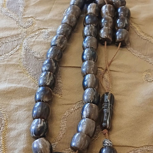Worry beads used, 1970s vintage bakelite