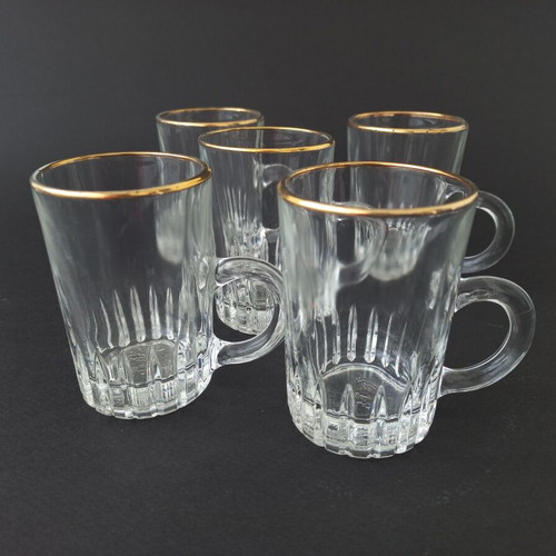 Set of 5 vintage shot glasses like new, glass with gold detail