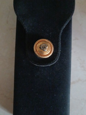 Vintage glasses case used in good condition