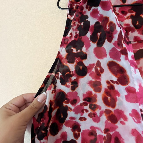 A-Style sleeveless blouse pink like new with buttons