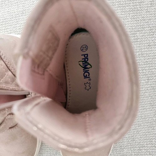 Primigi boots size 25 like new, pink