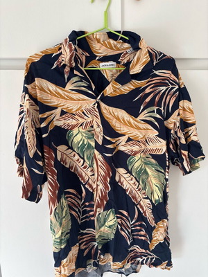 Jack & Jones κοντομάνικο πουκάμισο με tropical σχέδιο, σαν καινούργιο, μέγεθος XL