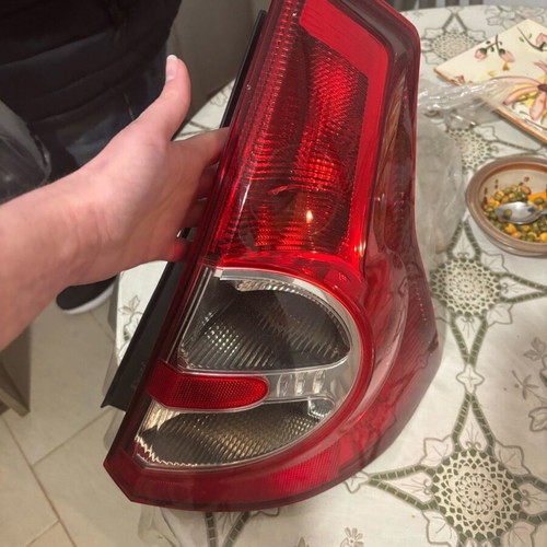 Dacia Sandero right rear light like new