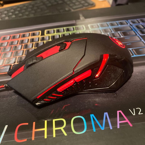 Redragon S101-BA-1 mouse used with removable weights