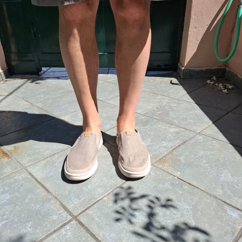 Clarks beige moccasins size 42