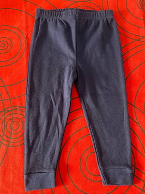 Basic black baby leggings used 12-18 months