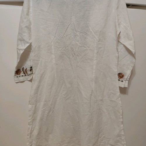 Beach dress like new, size Medium, red