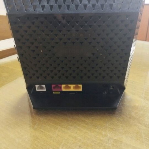 Netgear D6100 dual-band Wi-Fi router 24 Mbps