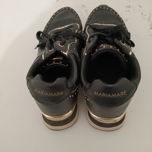 Maria Mare women's athletic shoes size 39 used, black and yellow