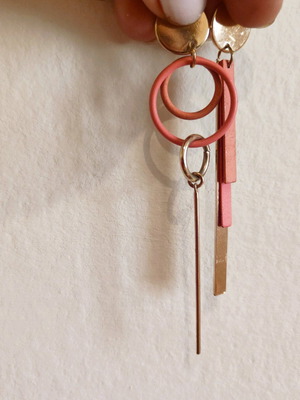 Dangling earrings like new, modern gold with pink, mismatched pair