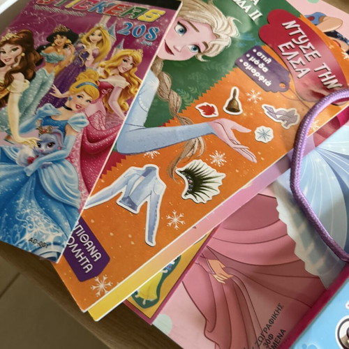Painting set with over 1000 stickers and painting images