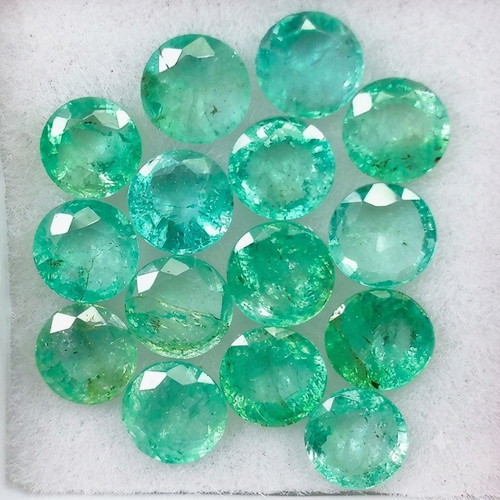 Set of 15 Natural Emeralds 5.17ct Round Cut with IGE Certificate