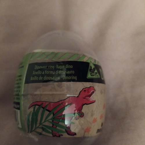 Surprise egg with dinosaur kids ring by MOSES new