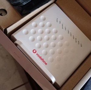 ZTE ZXHN H108N ADSL2+ Ασύρματο Modem Router Wi‑Fi 4 με 4 Θύρες Ethernet