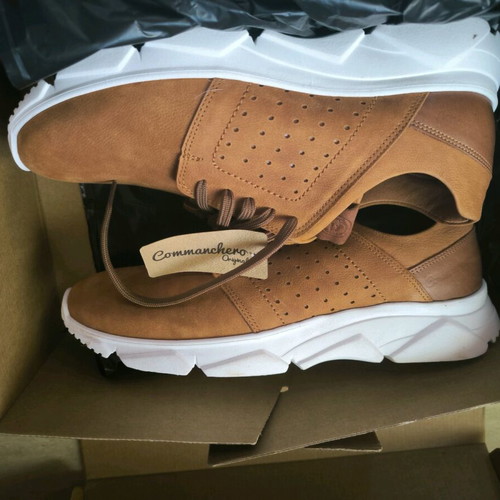 Leather shoes new, size 43, beige
