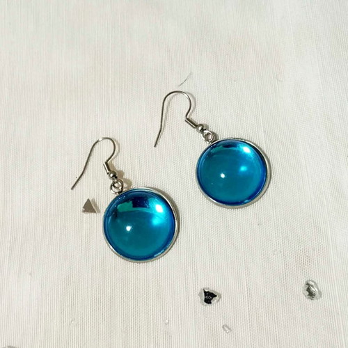 Round earrings with blue cabochon new, stainless steel