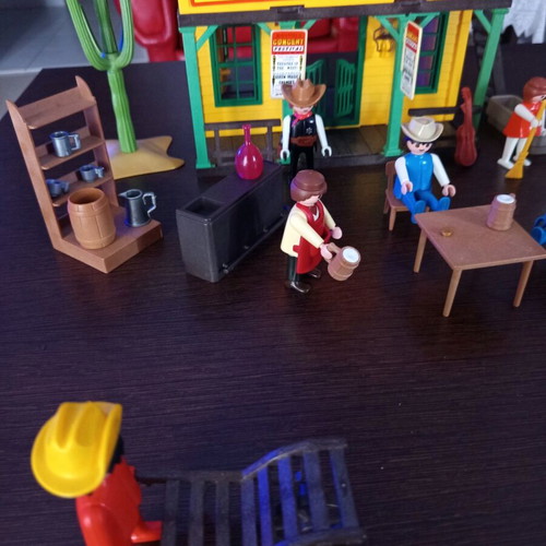 playmobil western saloon