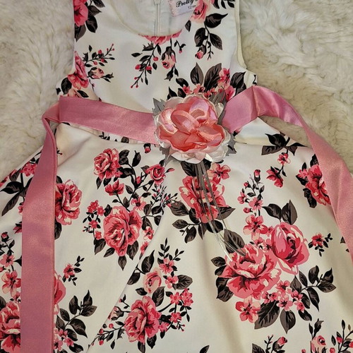 Pretty Baby 12-month floral dress used -  9,00 - Vendora.cy