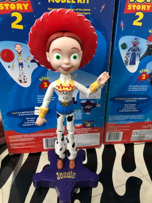 Toy Story 2 Jessie Kit φιγούρα 9 ιντσών μεταχειρισμένη, λειτουργεί
