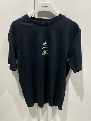 Adidas Les Mills Tour Graphic T-shirt new, size M, black