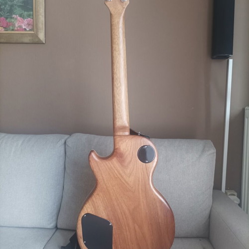 Gibson handmade electric guitar Les Paul style