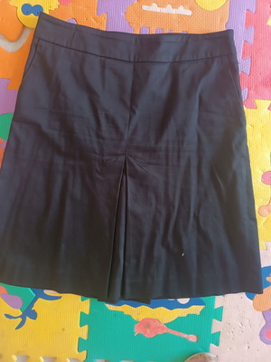 Zara medium skirt like new, black, slim fit