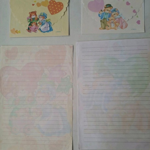 Romantic teddy bear stationery like new, collectible writing paper