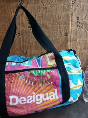 Desigual large textile travel bag like new, colorful