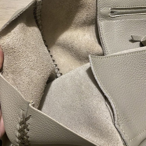 Callista tote bag 100% leather like new, shoulder, grey beige