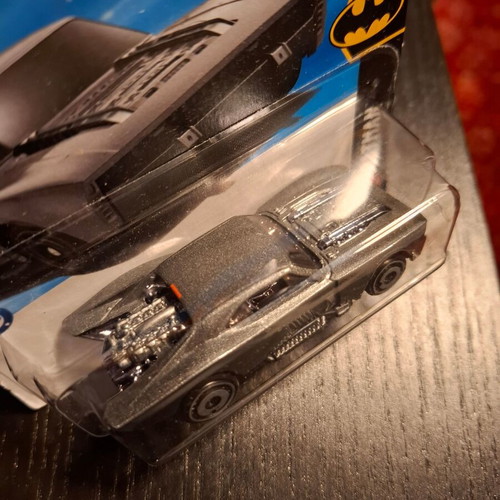 Batmobile Hot Wheels 2025 new
