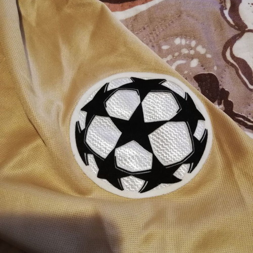Olympiacos gold jersey Rivaldo Large like new with Champions League patch